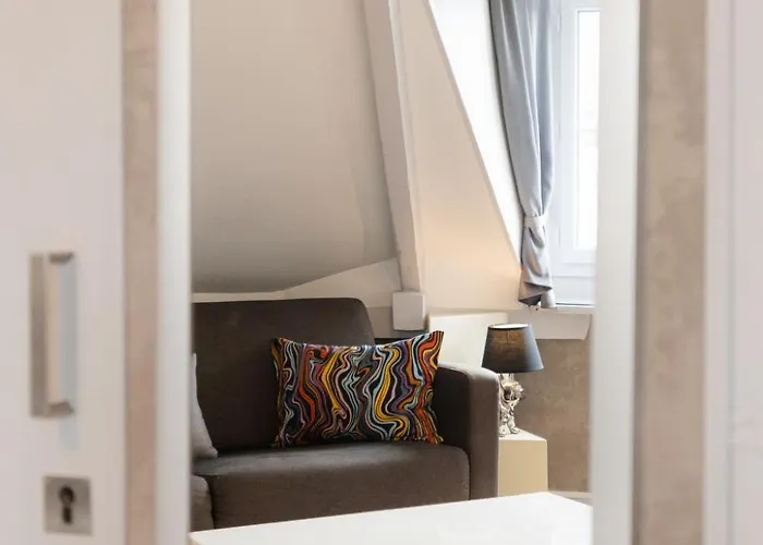 Rossini By Interhome